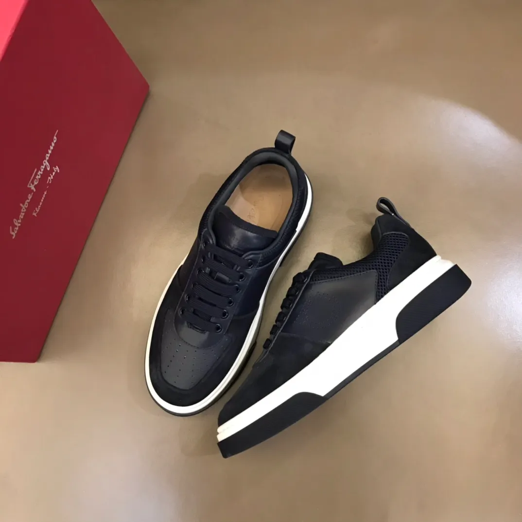 p420 "Salvatore Ferraga**" men's low-cut fashion sneakers. This casual shoe has a novel structure and is made of soft calfskin. The contrasting color elements on the upper highlight the bold and avant-garde atmosphere. The first-layer cowhide lining is high-end and comfortable. Energetic and fresh, these shoes can be worn with casual looks or add a touch of street style to elegant trousers.  Size: 38-44